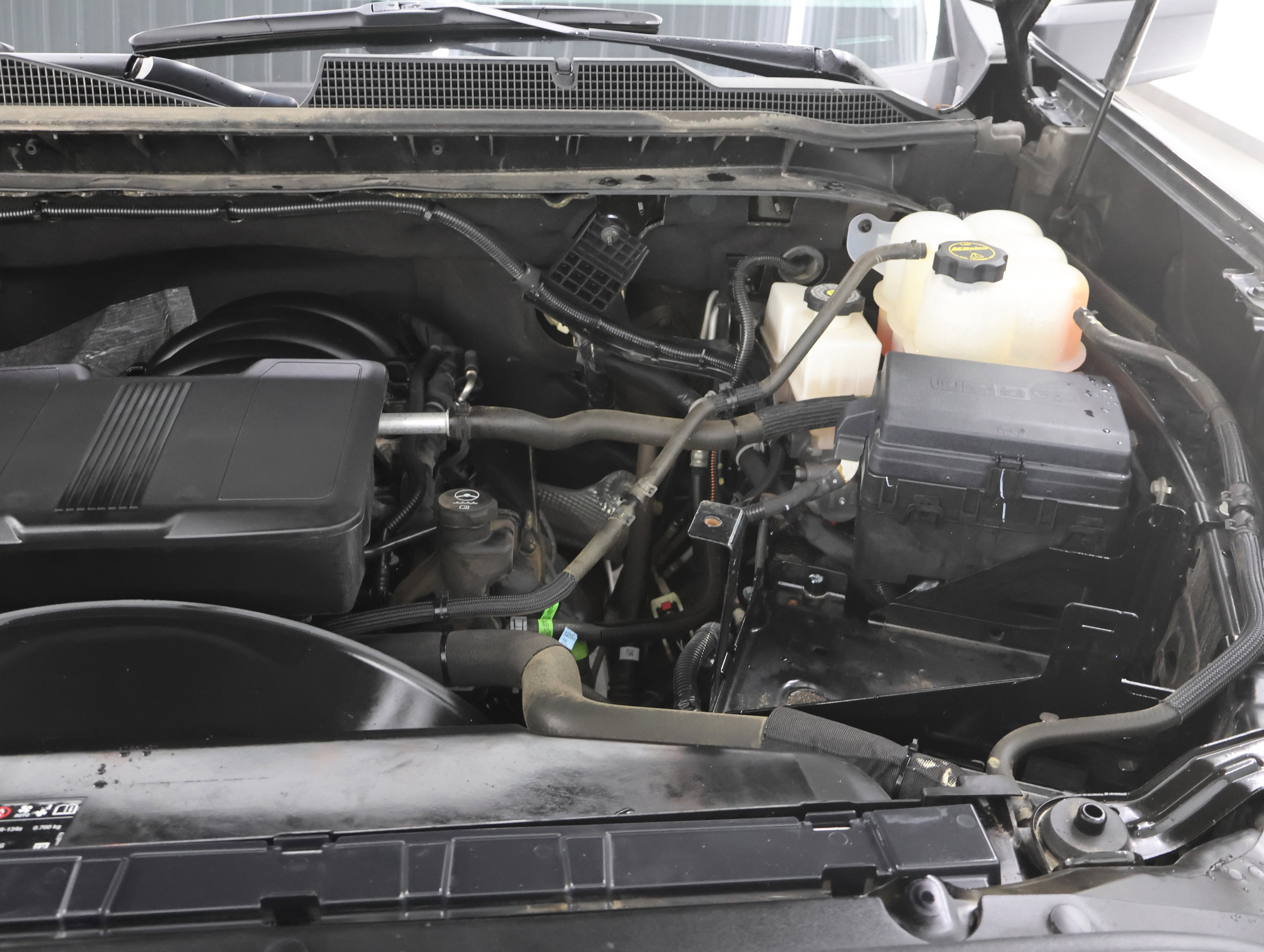 Used 2024 Chevrolet Silverado 2500 LT w/ Midnight Edition image 23