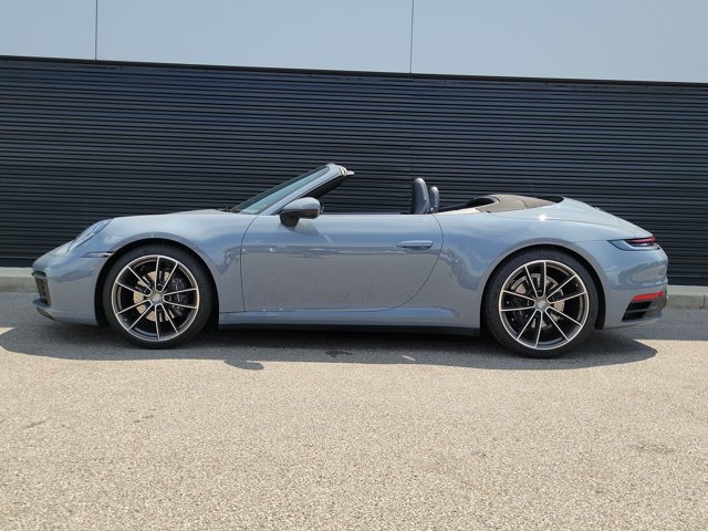 Used 2023 Porsche 911 Carrera RWD image 19