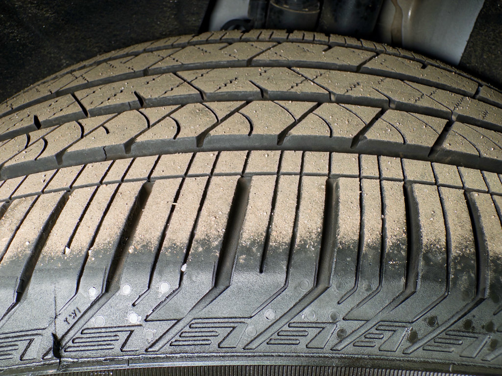 Used 2025 Tesla Model X image 37