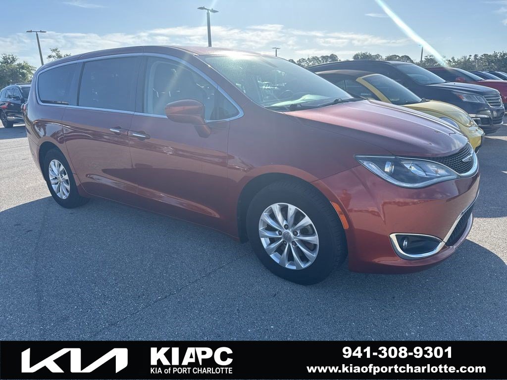 Used 2018 Chrysler Pacifica Touring Plus