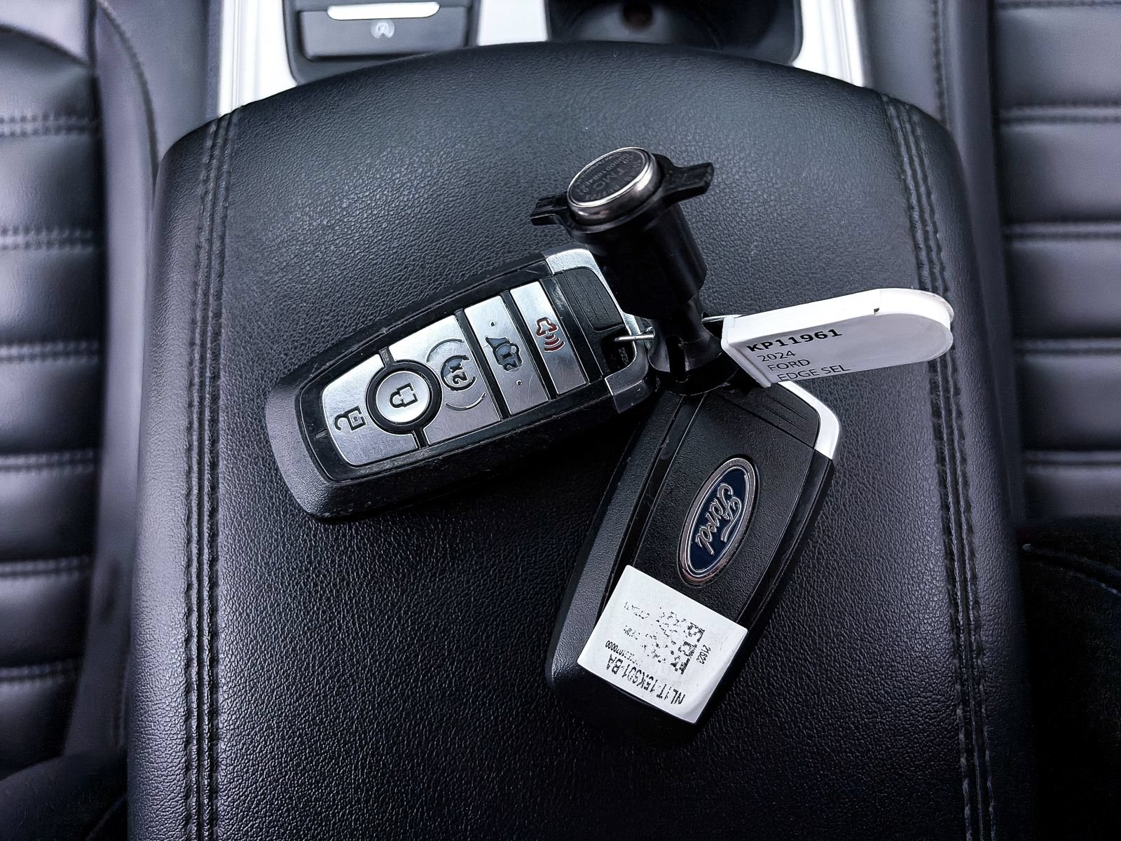 Used 2024 Ford Edge SEL w/ Convenience Package AWD/4WD image 25