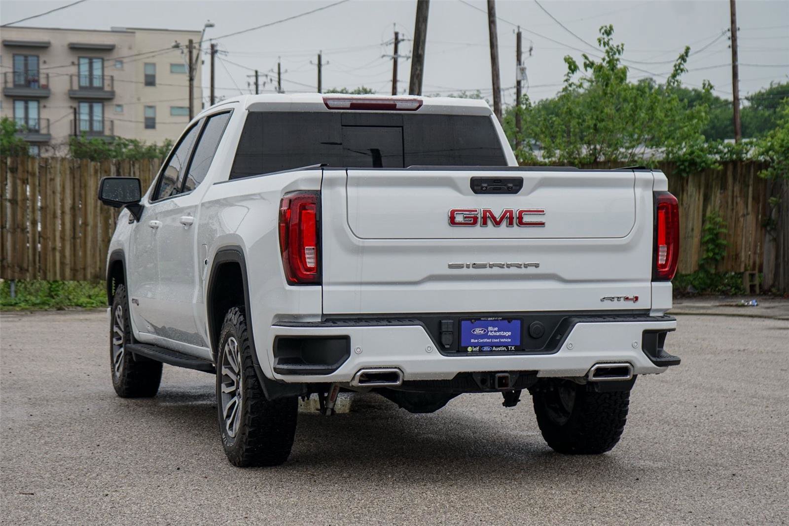 Used 2023 GMC Sierra 1500 AT4 w/ AT4 Premium Package image 6