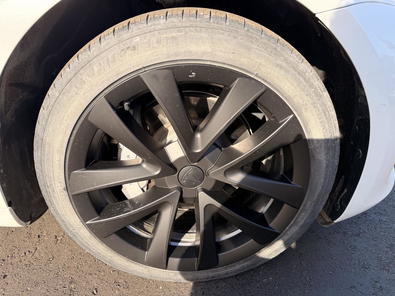 Used 2021 Tesla Model 3 Standard Range Plus RWD image 10