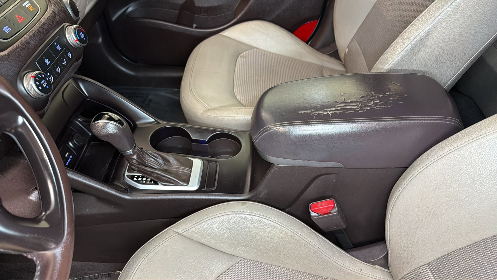 Used 2015 Hyundai Tucson GLS w/ Option Group 02 AWD/4WD image 26