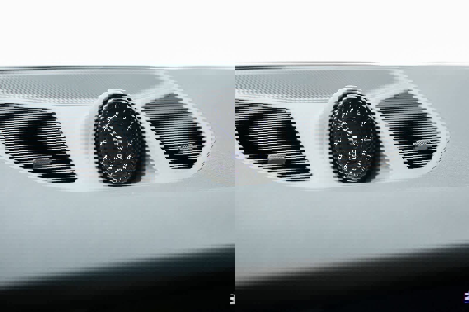 New 2026 Porsche Cayenne S image 25