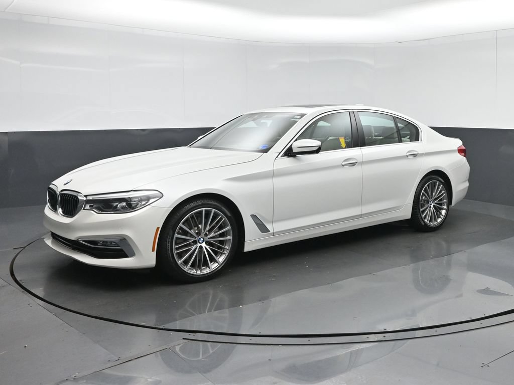 Used 2017 BMW 530i xDrive AWD/4WD image 3