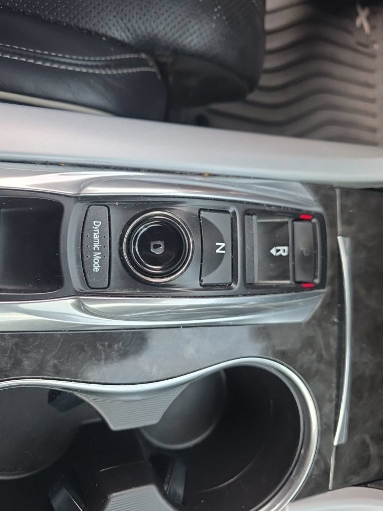 Used 2018 Acura TLX w/ Technology Package AWD/4WD image 24