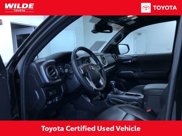 Certified 2022 Toyota Tacoma TRD Off-Road w/ TRD Premium Off Road Package AWD/4WD image 2