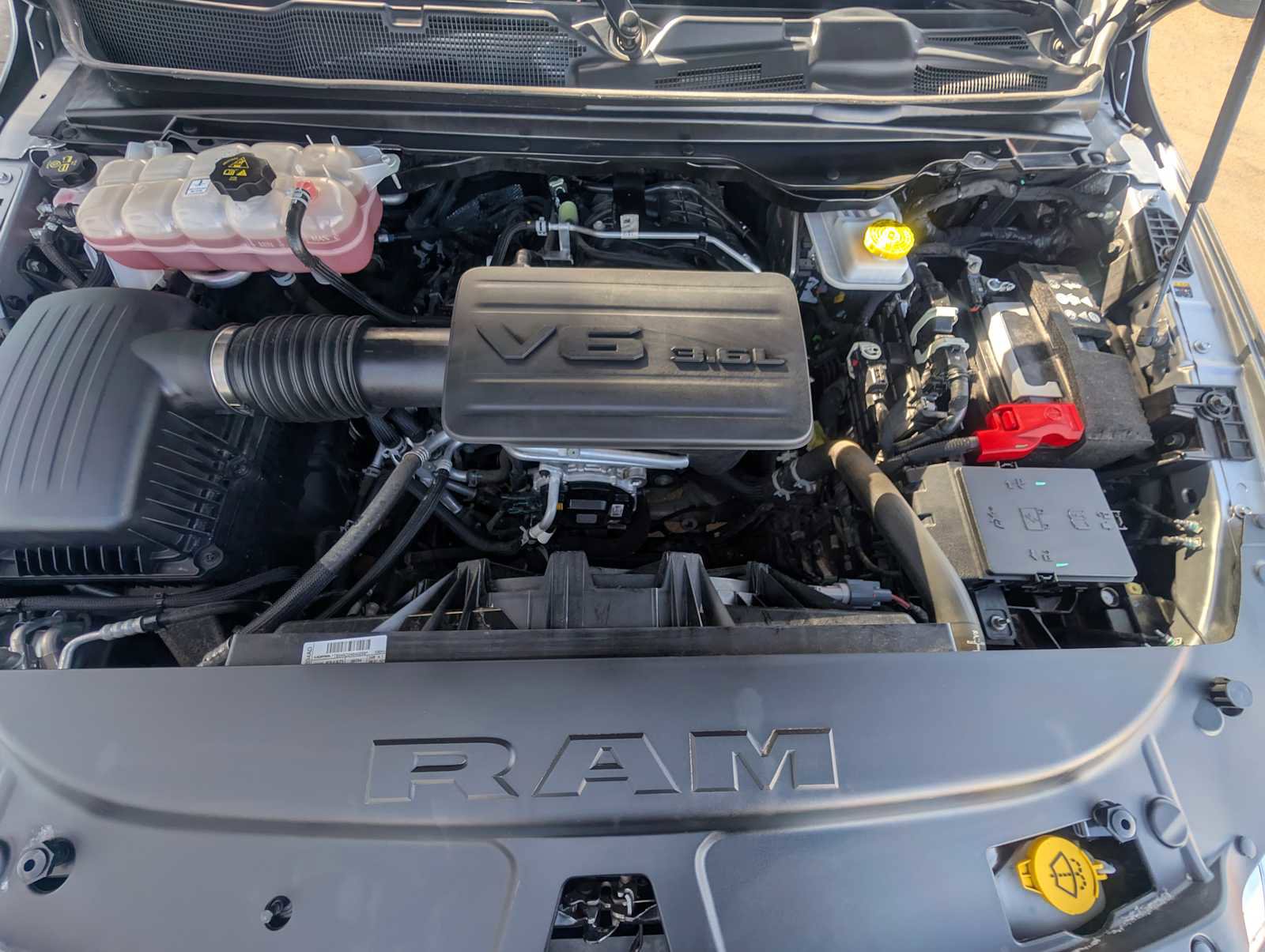 Used 2025 RAM 1500 Big Horn image 9