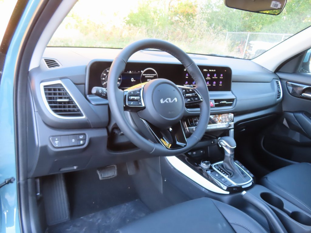 New 2026 Kia Seltos EX image 19