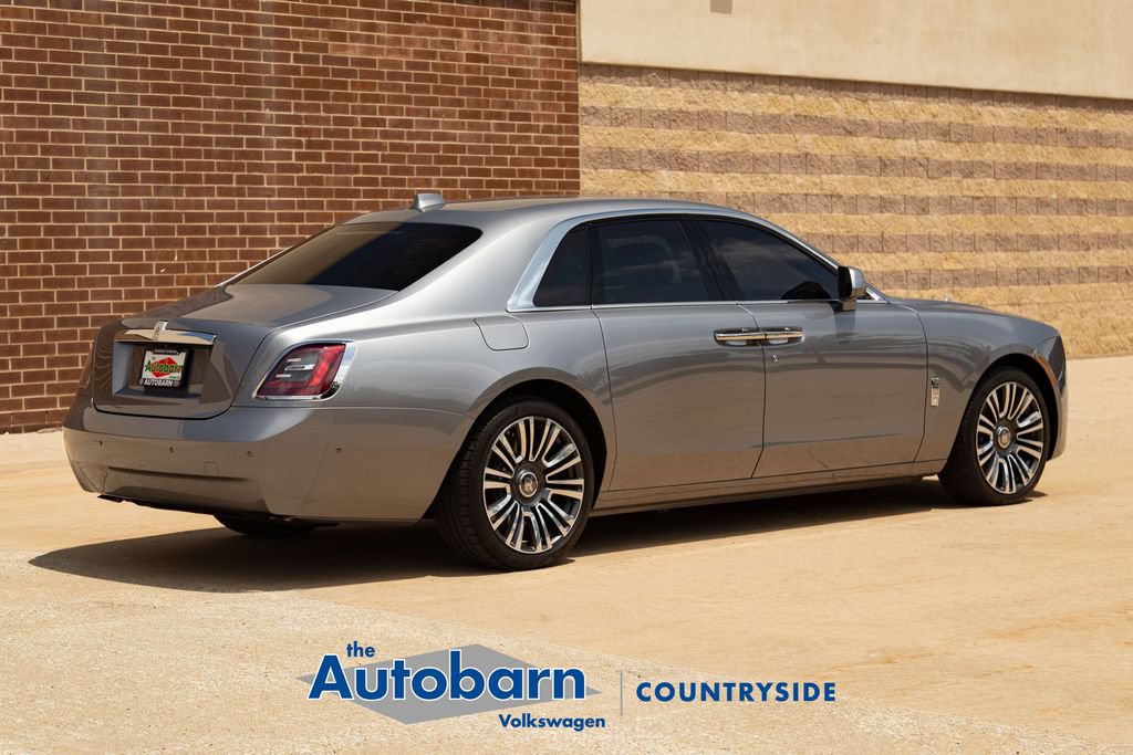 Used 2022 Rolls-Royce Ghost w/ Ghost Package AWD/4WD image 5