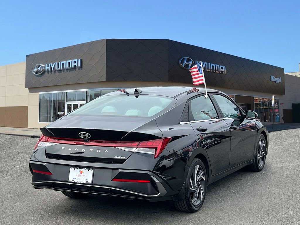 Certified 2025 Hyundai Elantra Limited image 7