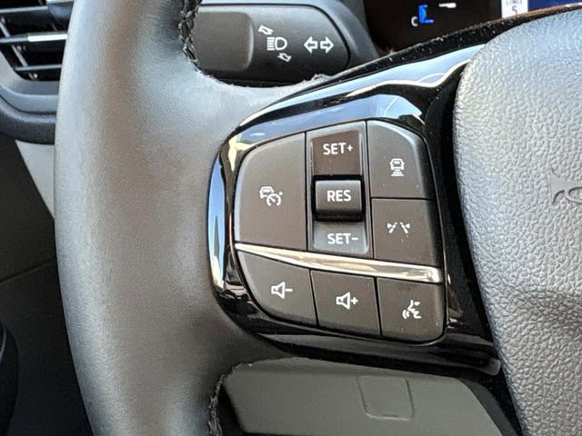 New 2026 Ford Escape SE image 24