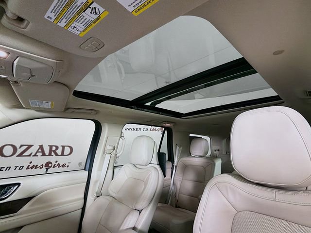 Used 2021 Lincoln Navigator Reserve w/ Luxury Package AWD/4WD image 26