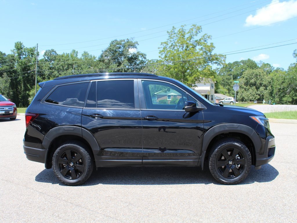 Used 2022 Honda Pilot TrailSport image 9