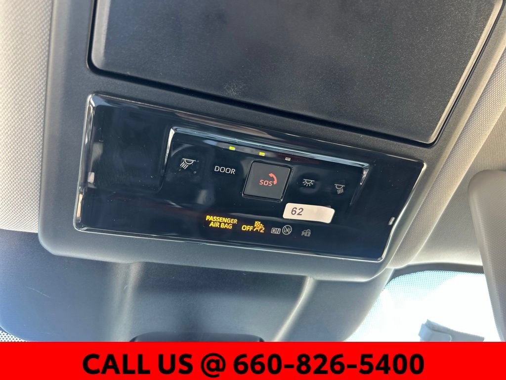 Used 2026 Toyota RAV4 LE AWD/4WD image 19