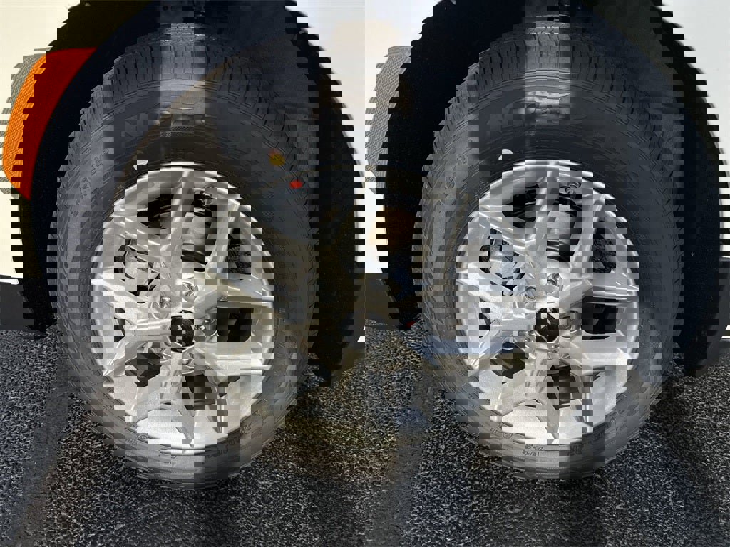 New 2025 Kia Soul S image 8