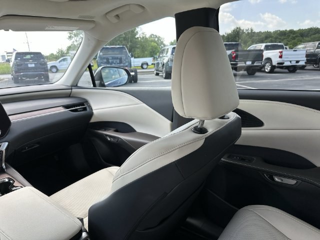 Used 2024 Lexus RX 350 Premium w/ Accessory Package (K3) AWD/4WD image 11