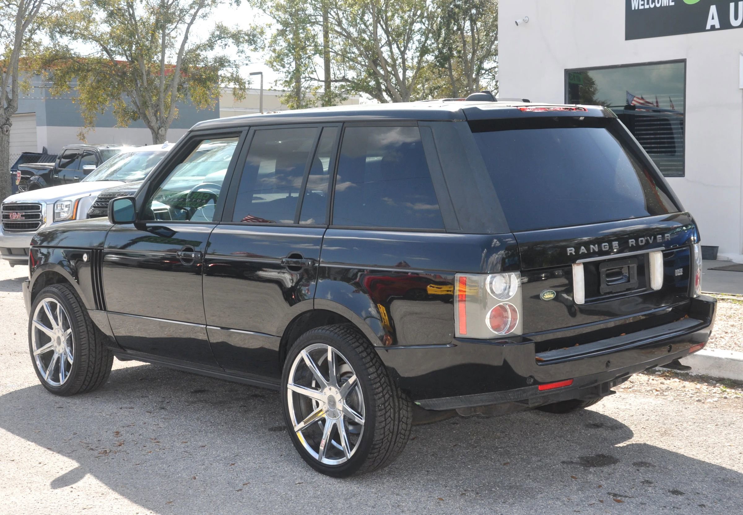 Used 2008 Land Rover Range Rover HSE image 6