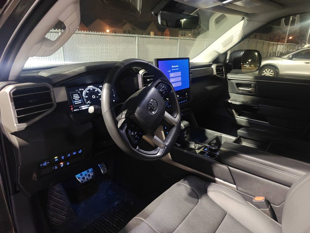 Used 2024 Toyota Tundra Limited image 9