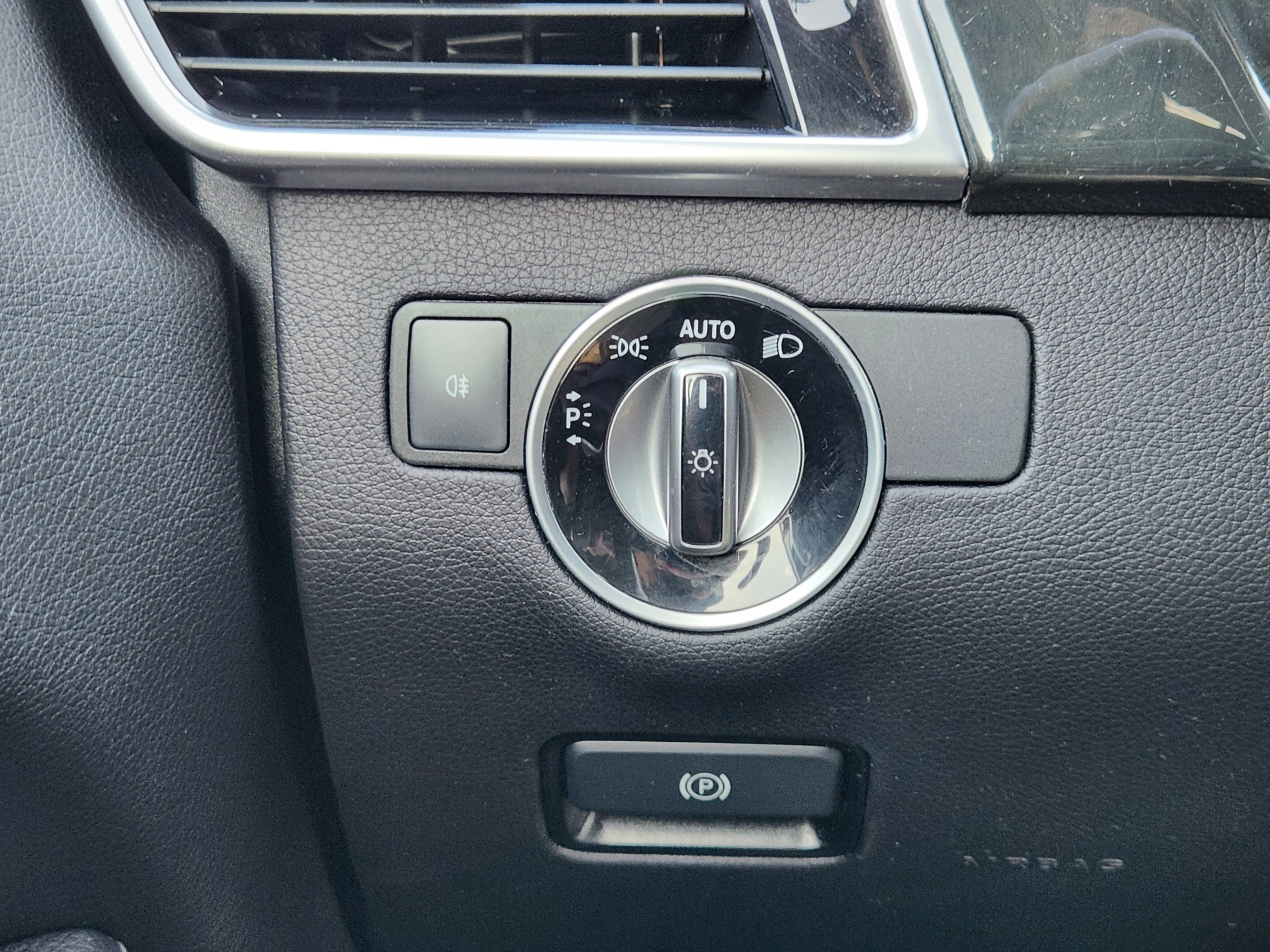 Used 2018 Mercedes-Benz GLE 350 image 16