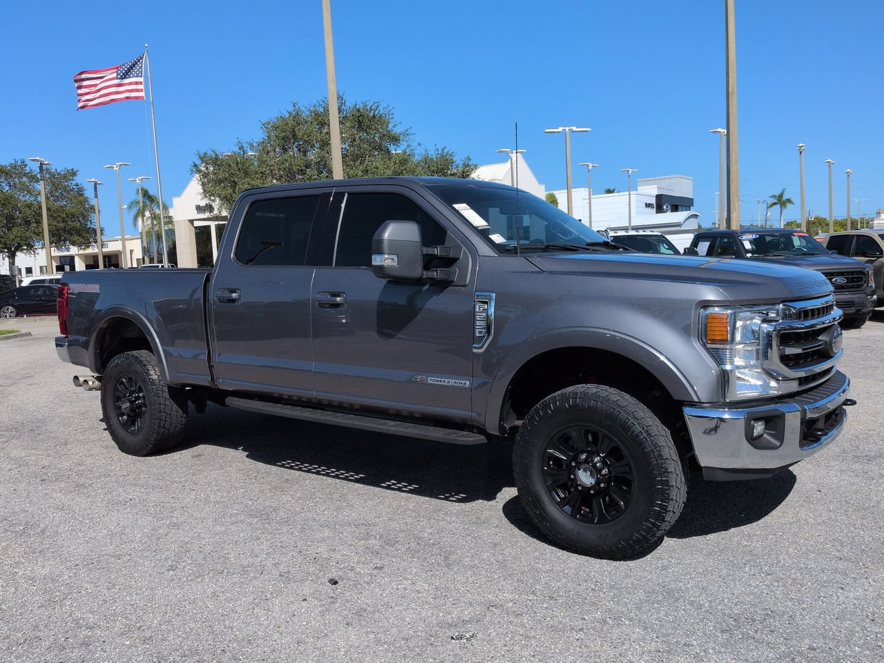Used 2022 Ford F250 Lariat w/ Tremor Off-Road Package AWD/4WD image 2