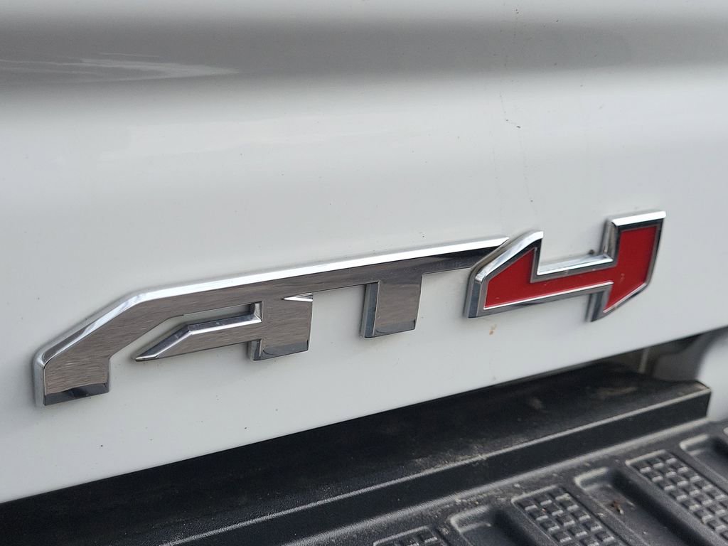 Used 2021 GMC Sierra 2500 AT4 w/ AT4 Premium Plus Package image 14