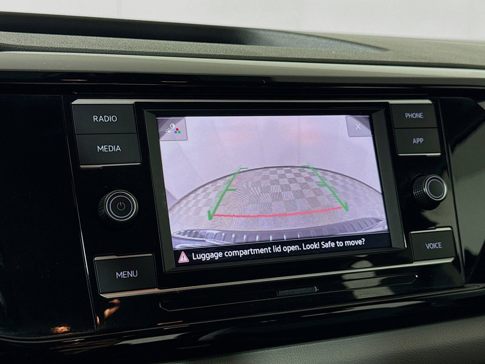 Certified 2024 Volkswagen Taos S AWD/4WD image 17