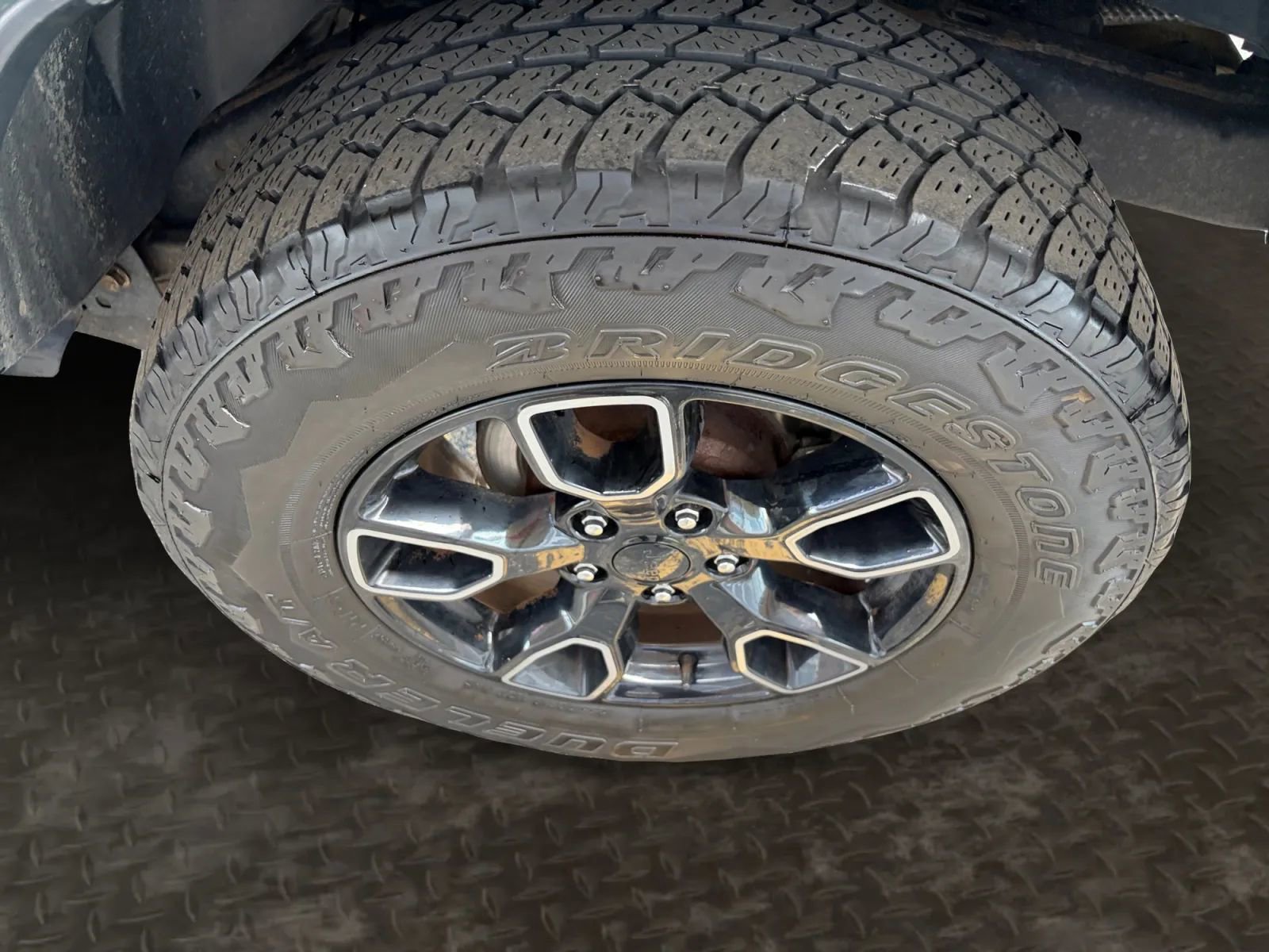 Used 2018 Jeep Wrangler Unlimited Sahara image 30