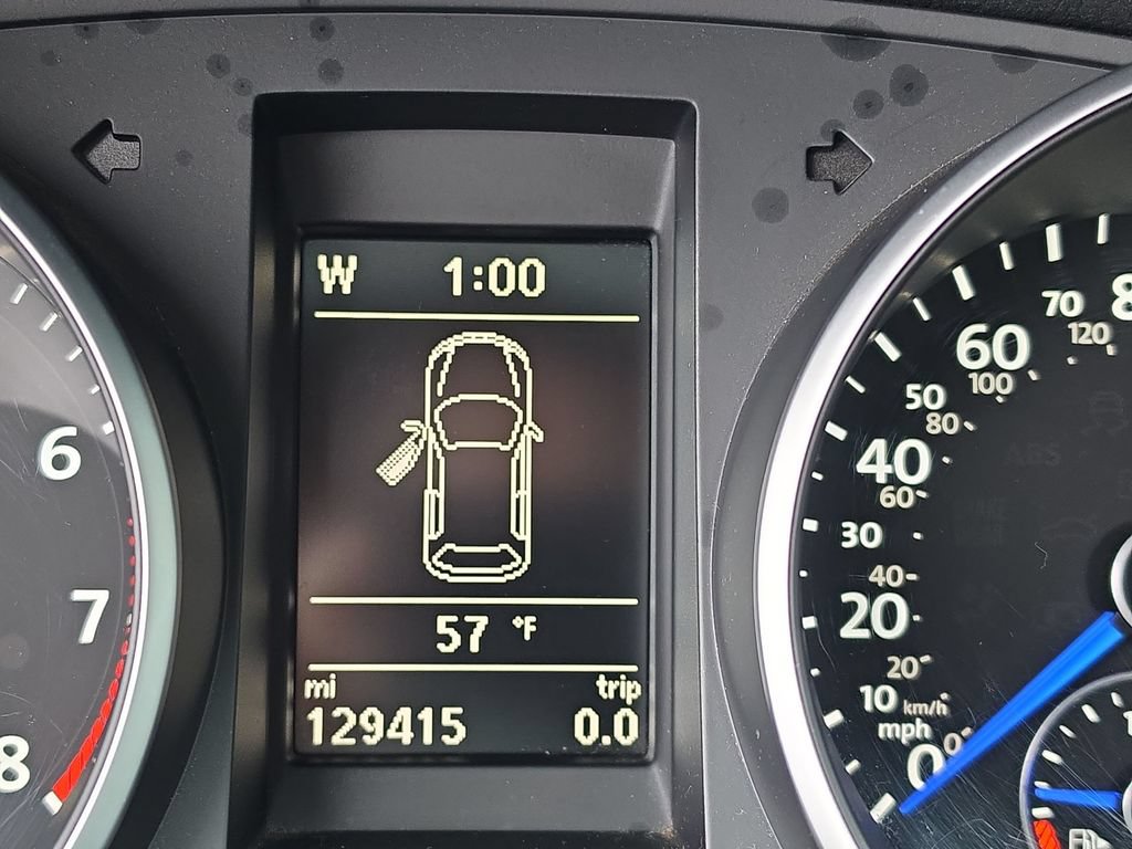 Used 2013 Volkswagen Golf R 4-Door AWD/4WD image 13