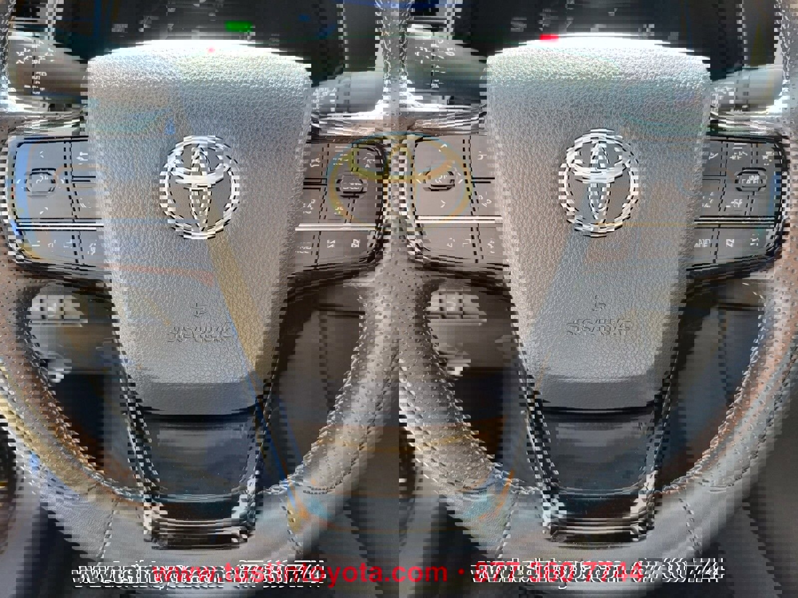 Certified 2023 Toyota Mirai XLE w/ Advanced Technology Package image 18