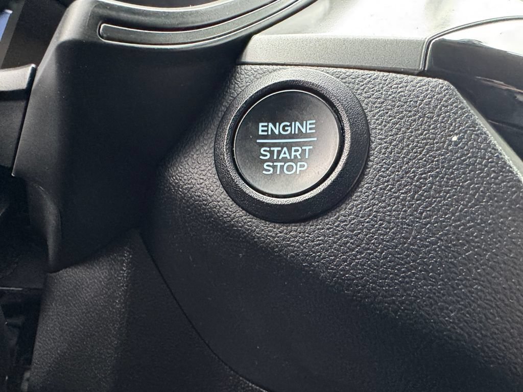 Used 2024 Ford Escape Active AWD/4WD image 32