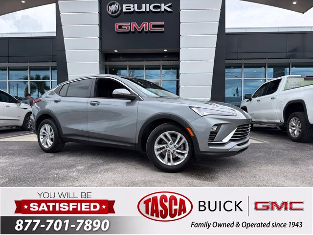 Used 2024 Buick Envista Preferred w/ Convenience II Package FWD image 1
