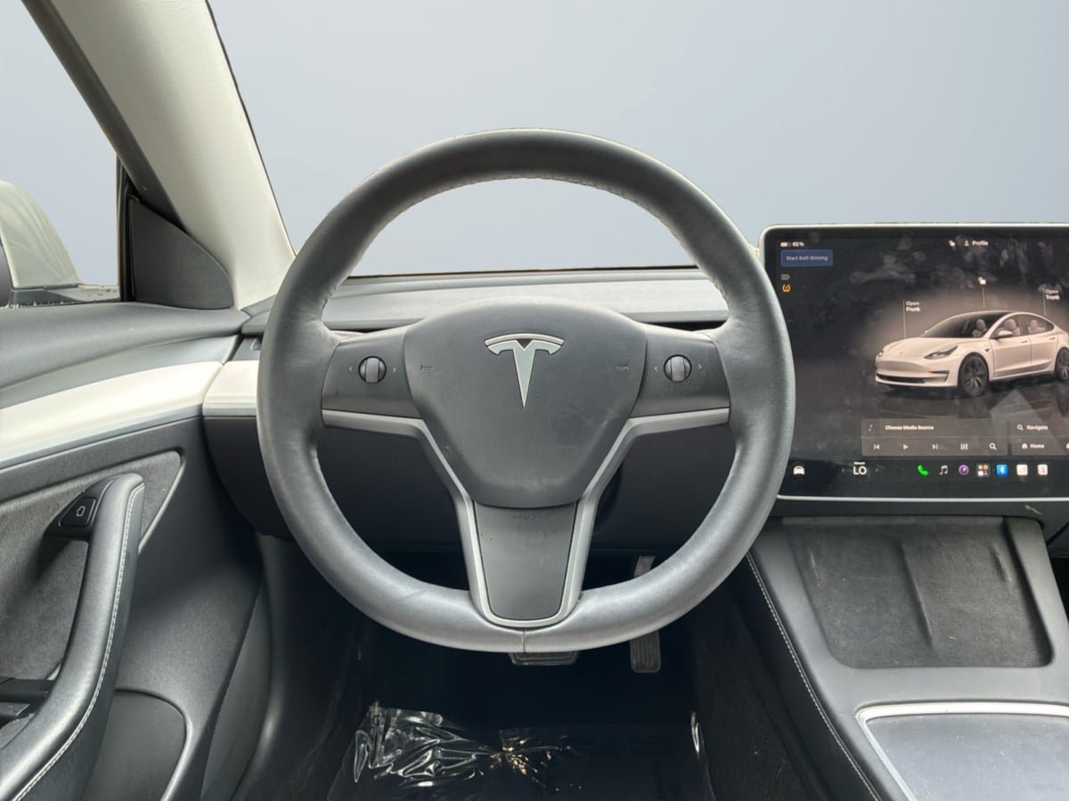 Used 2022 Tesla Model 3 Long Range AWD/4WD image 11