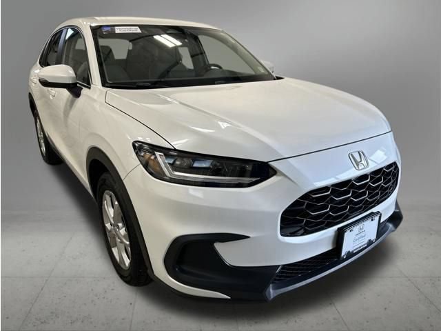 Used 2023 Honda HR-V LX image 9
