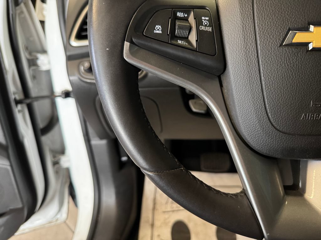 Used 2018 Chevrolet Trax LT w/ LT Convenience Package AWD/4WD image 11