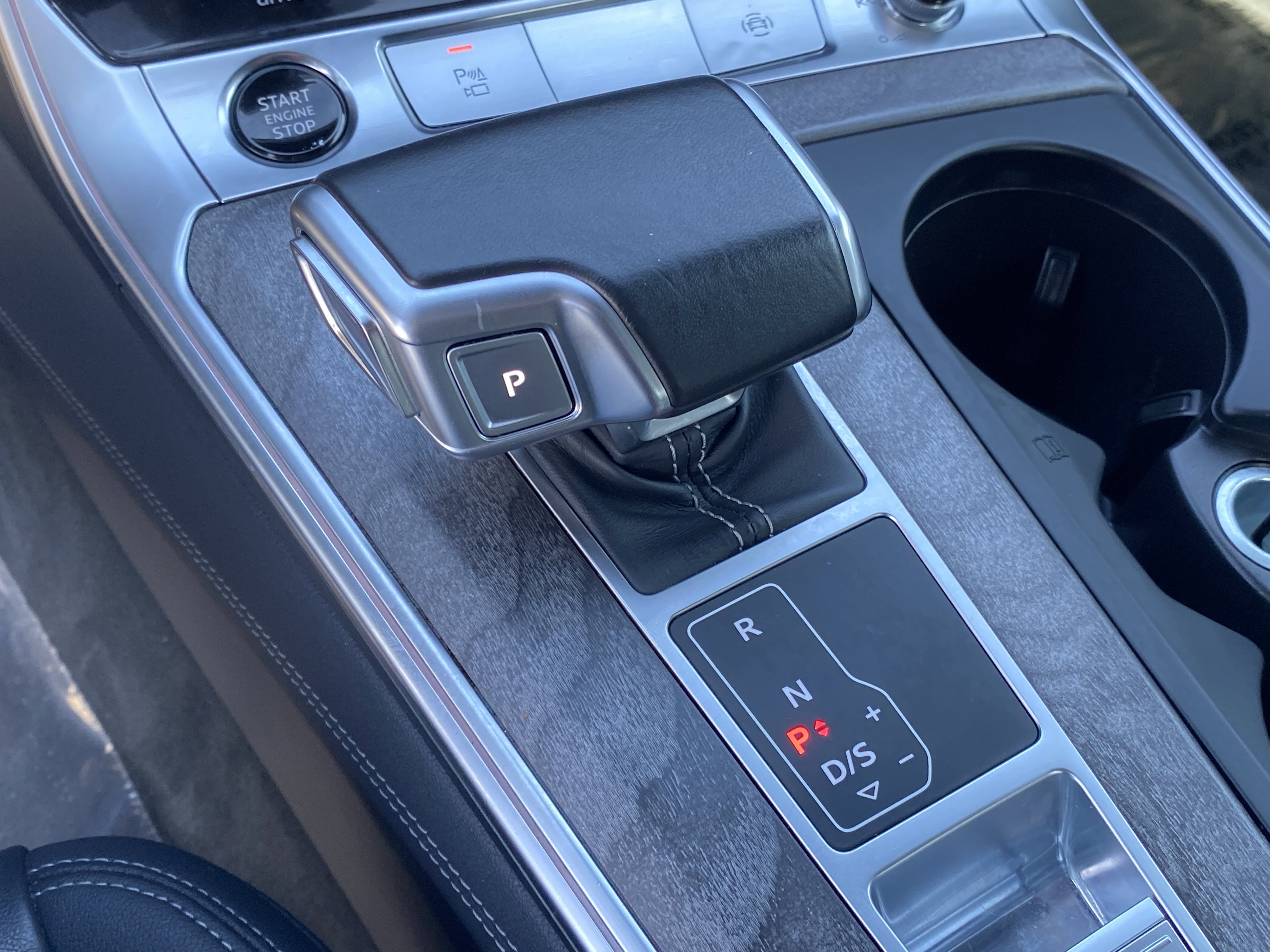 Used 2024 Audi A6 Premium Plus image 24