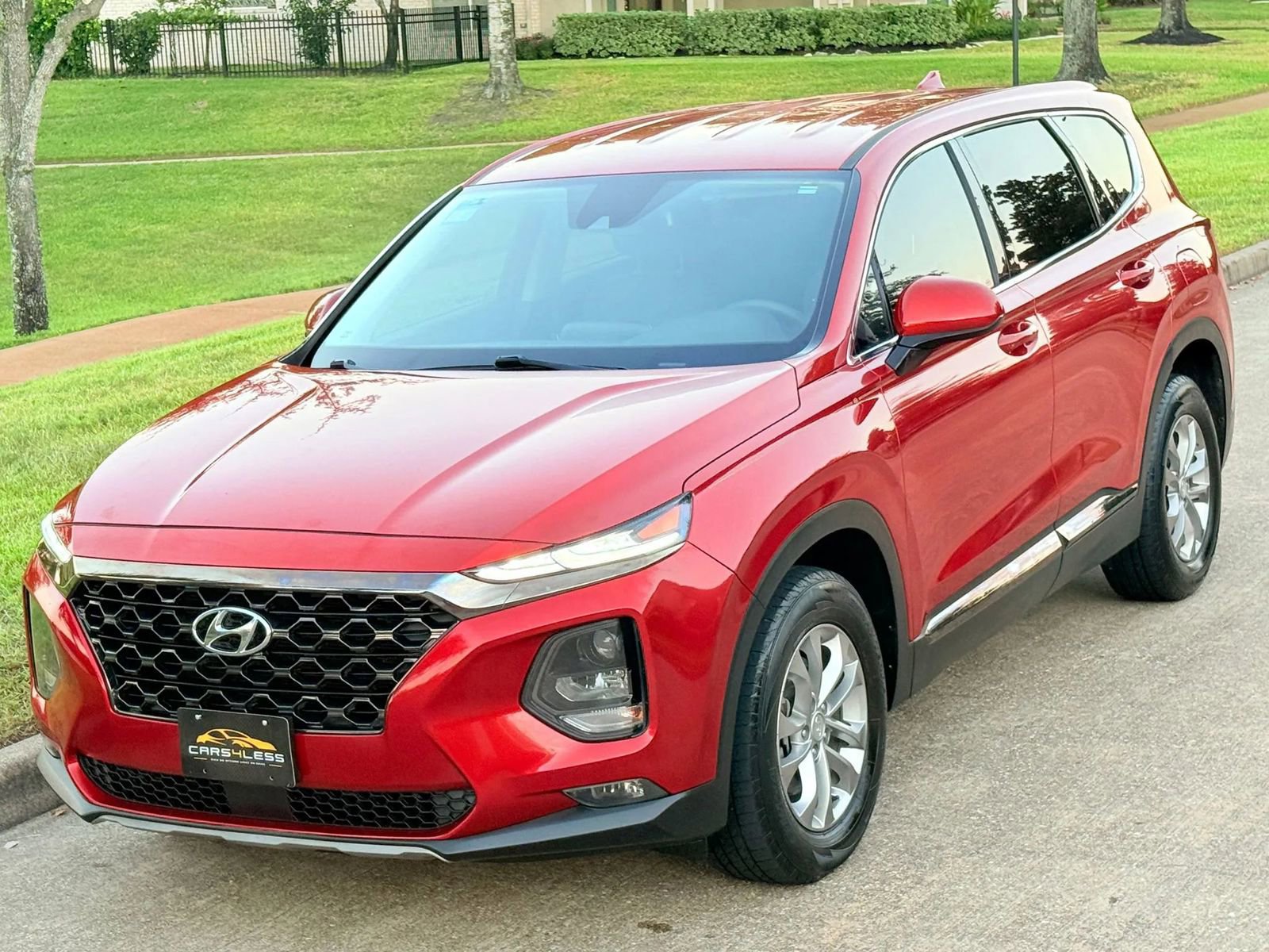 Used 2019 Hyundai Santa Fe SEL image 3