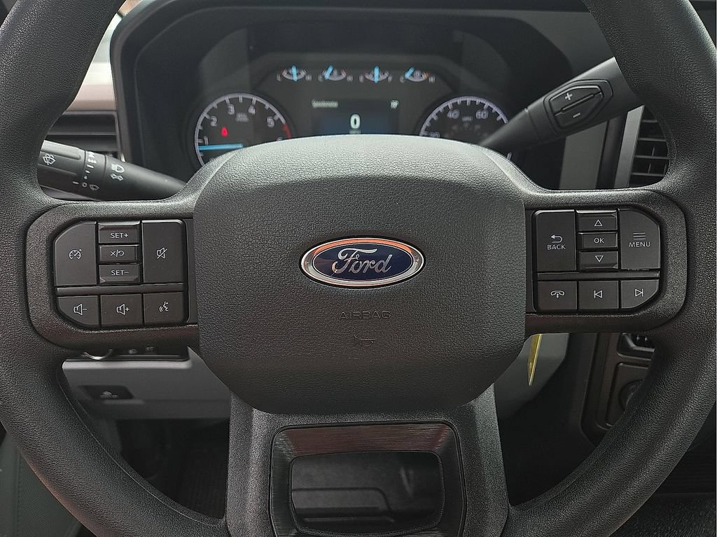 New 2025 Ford F350 XL RWD image 19