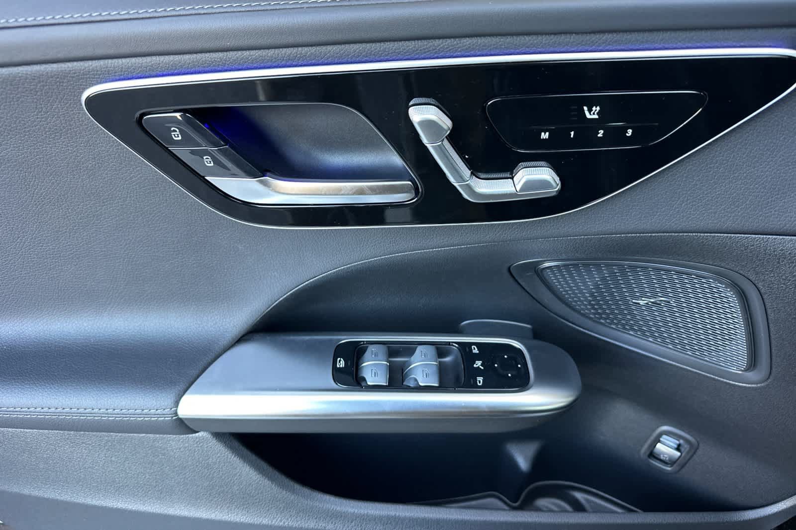 New 2026 Mercedes-Benz C 300 4MATIC Sedan image 10