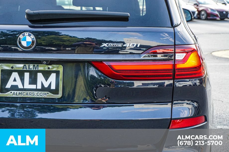 Used 2022 BMW X7 xDrive40i w/ M Sport Package AWD/4WD image 12
