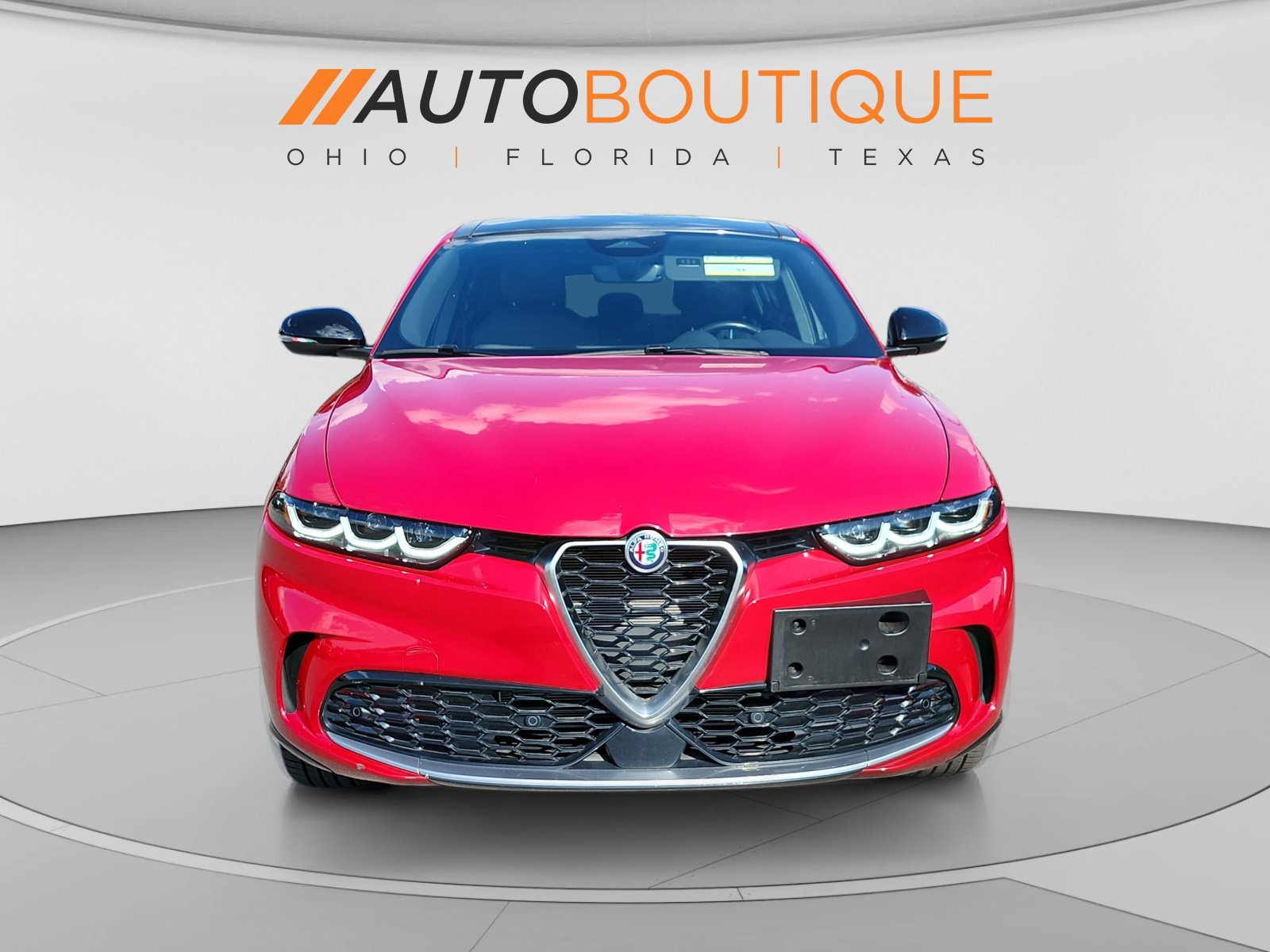 Used 2024 Alfa Romeo Tonale Ti w/ Premium Interior Package AWD/4WD image 8