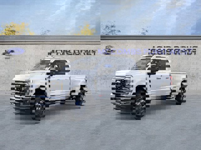 New 2026 Ford F350 King Ranch w/ Chrome Package image 4