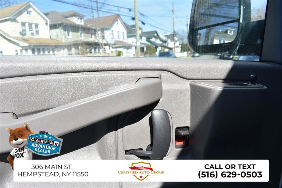 Used 2023 Chevrolet Express 3500 LT image 12