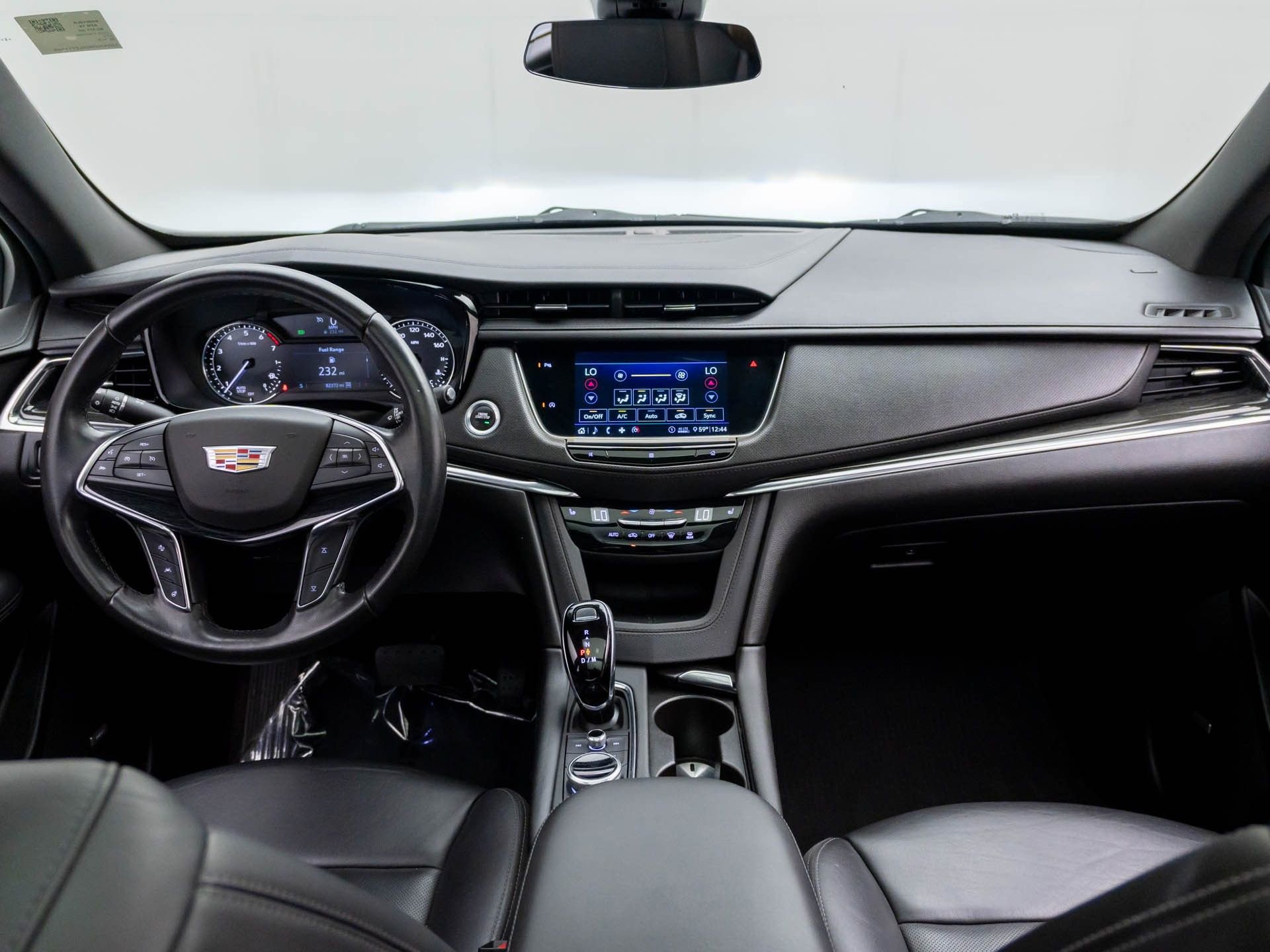 Used 2020 Cadillac XT5 Premium Luxury AWD/4WD image 11