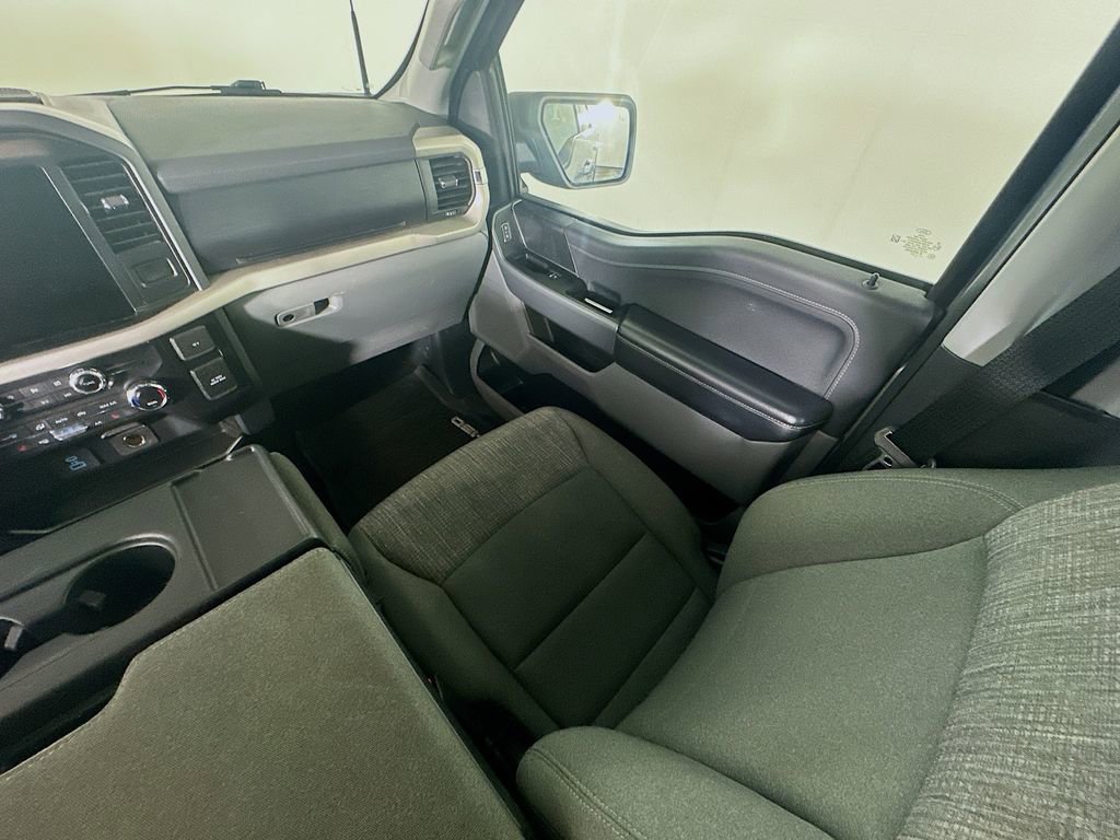 Used 2021 Ford F150 XLT w/ Equipment Group 302A High image 11