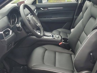 New 2025 MAZDA CX-5 AWD 2.5 S w/ Select Package image 16