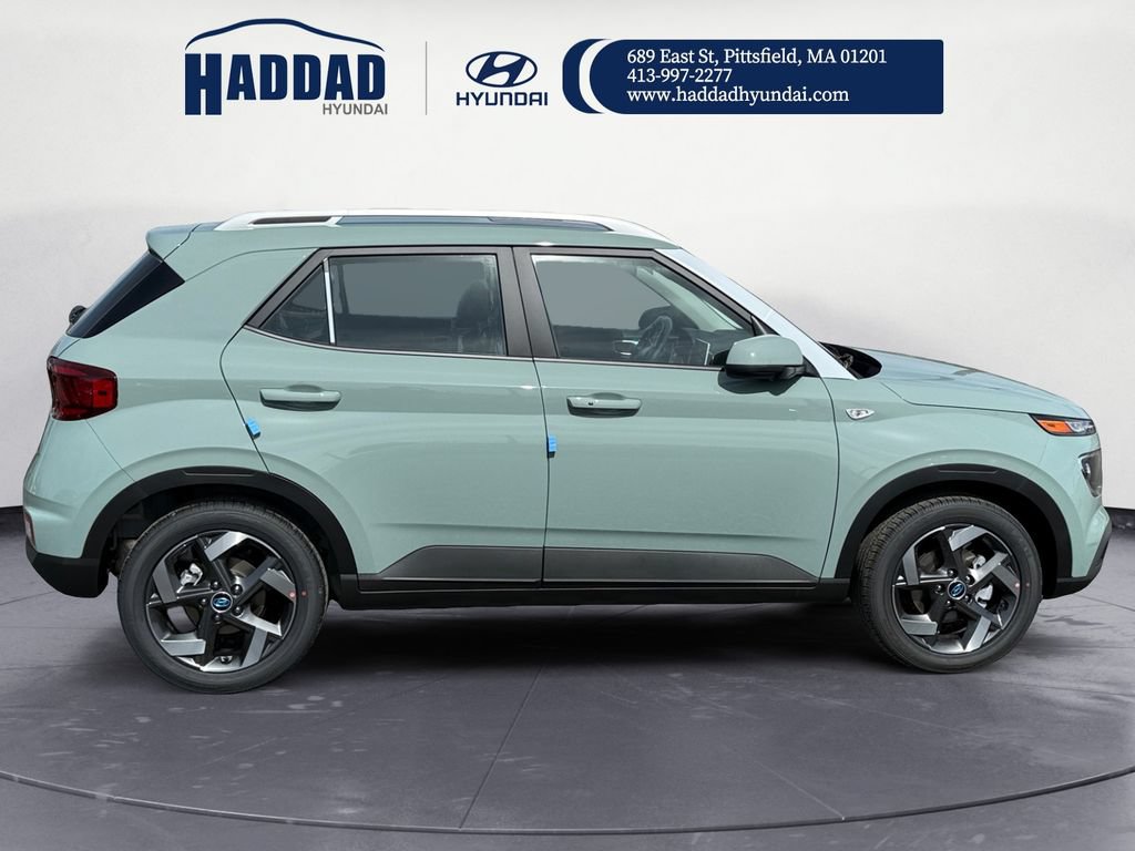 New 2026 Hyundai Venue SEL FWD image 7