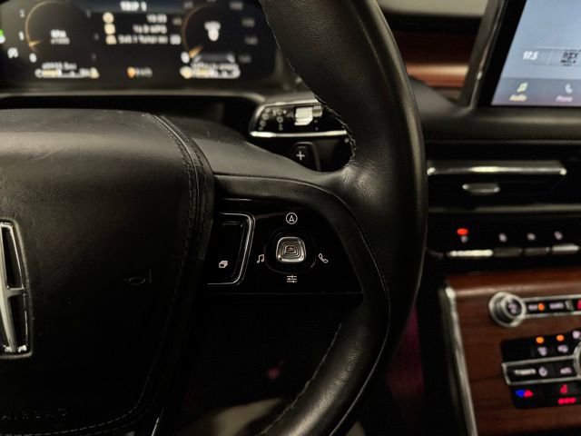 Certified 2023 Lincoln Aviator Reserve image 30