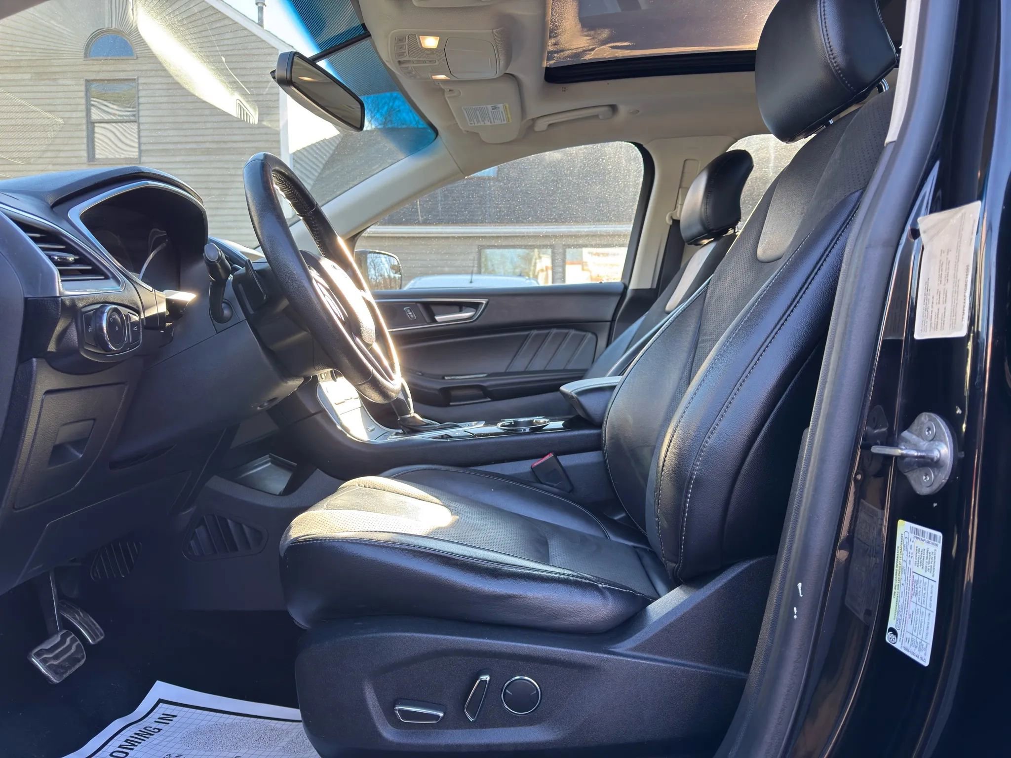 Used 2016 Ford Edge Sport w/ Canadian Touring Package AWD/4WD image 16